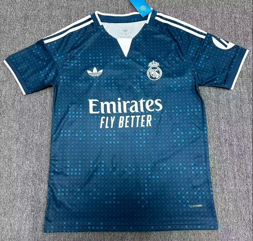 AAA Quality Real Madrid 26/27 Away Green Leaked Soccer Jersey